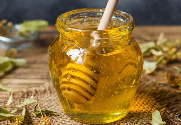 میزان صادرات عسل چهل گیاه اصل